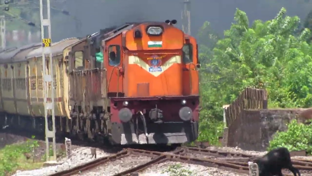 Indian Railways: Kalyan WDG3A Twins with Mumbai Mangaluru Superfast Spectacular Show through Ankola
