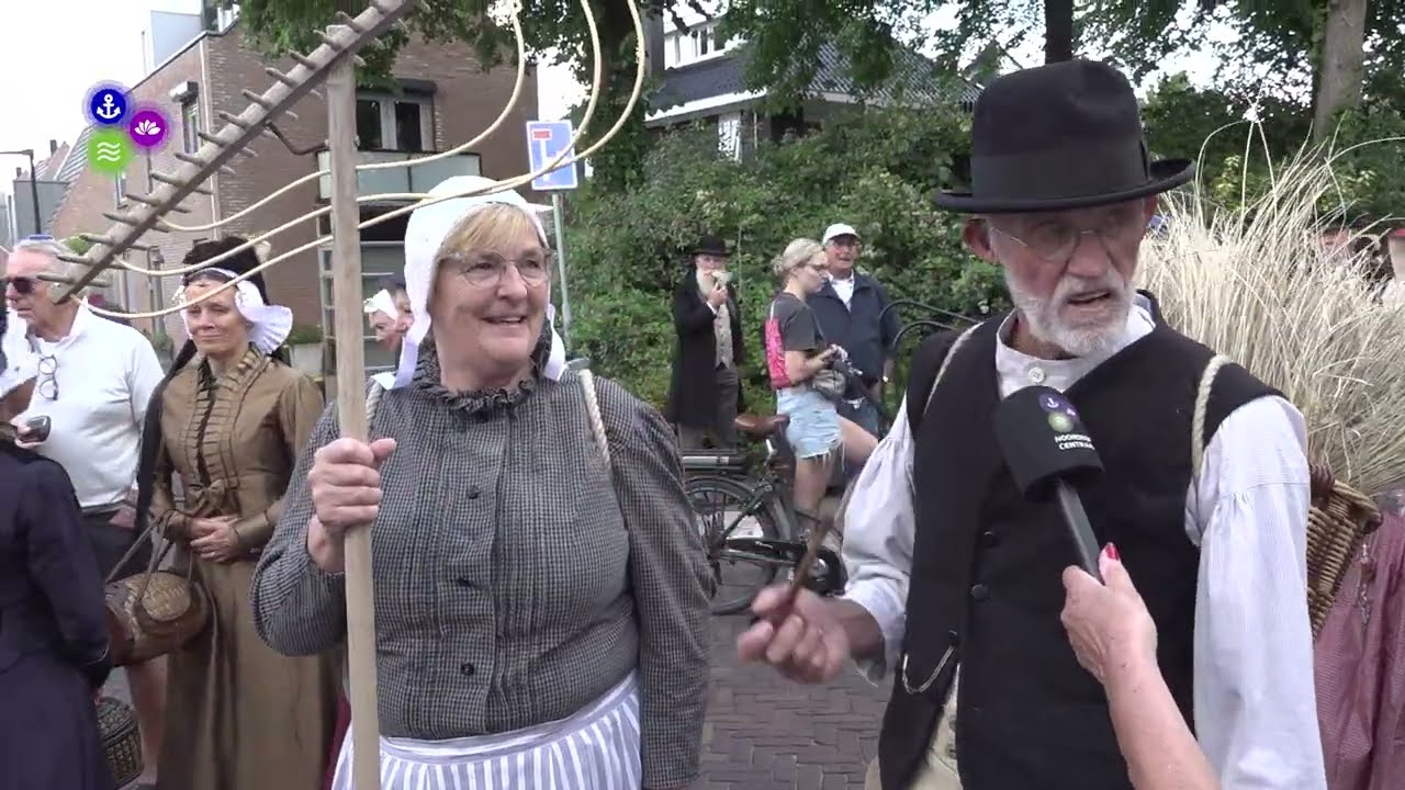 Folklore: Dag van de Klederdracht