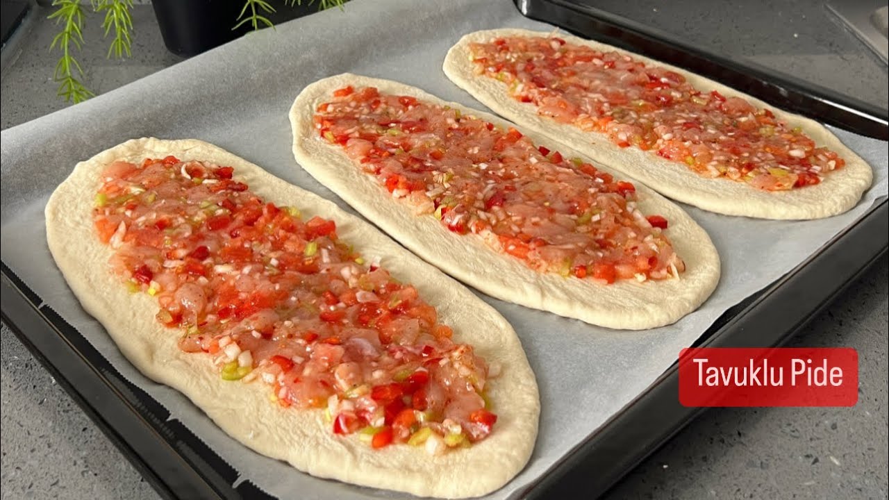 TAVUKLU PİDEYİ EVDE YAPTIM TADINA DOYAMADIK🤤 Dışarda Yemeye SON verdik‼️ #pide #trendler
