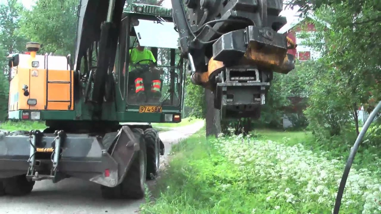 Cable ploughing