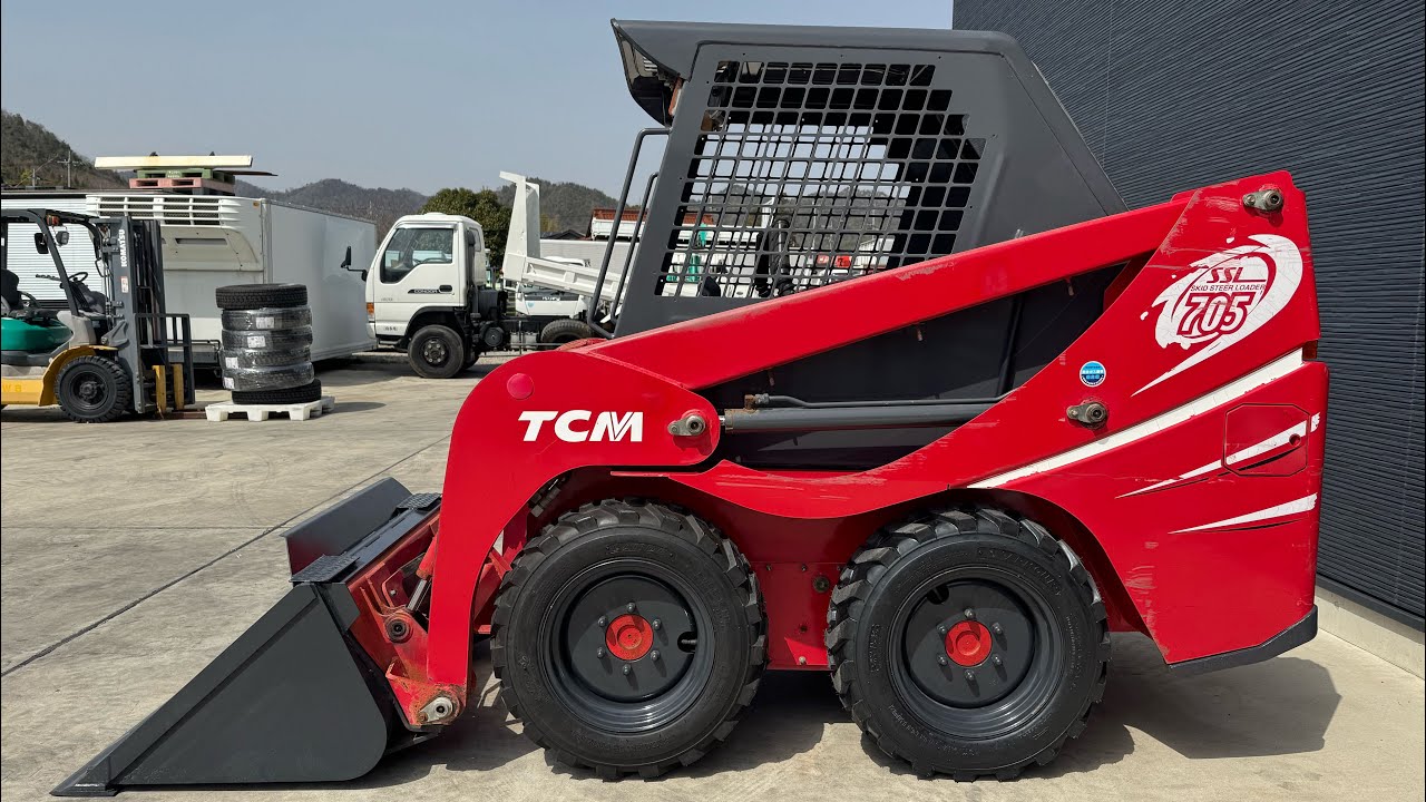 TCM 705 スキッドステアローダー 930時間 ボブキャット タイヤショベル