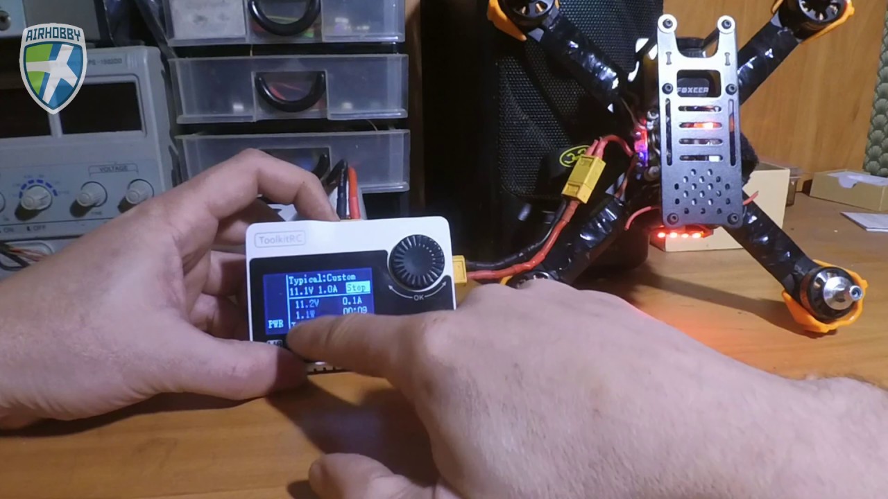 ToolkitRC M8 SmartCharger
