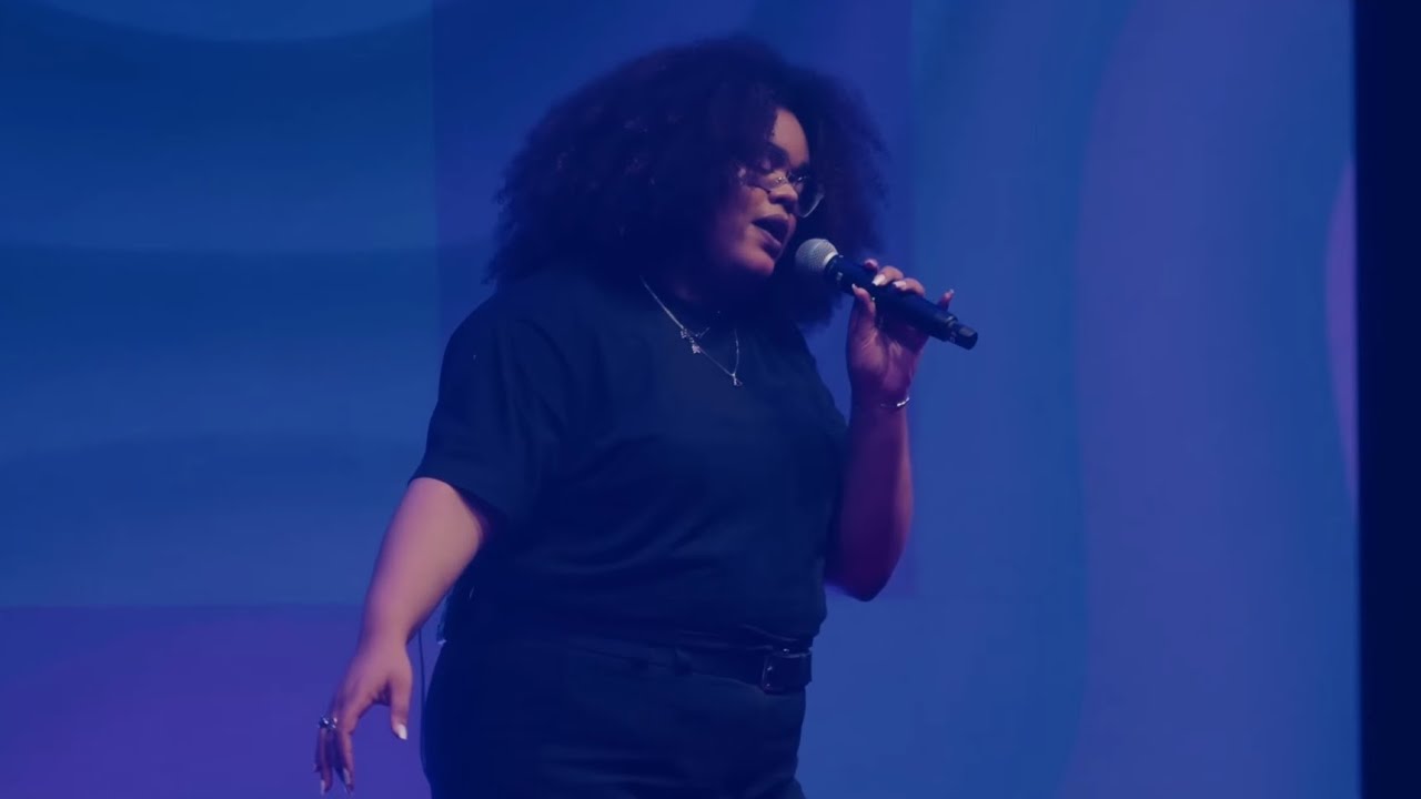 Lavinnia - &Uacute;nico + Que Ele Cres&ccedil;a (Ao Vivo Na Boas Novas Church)