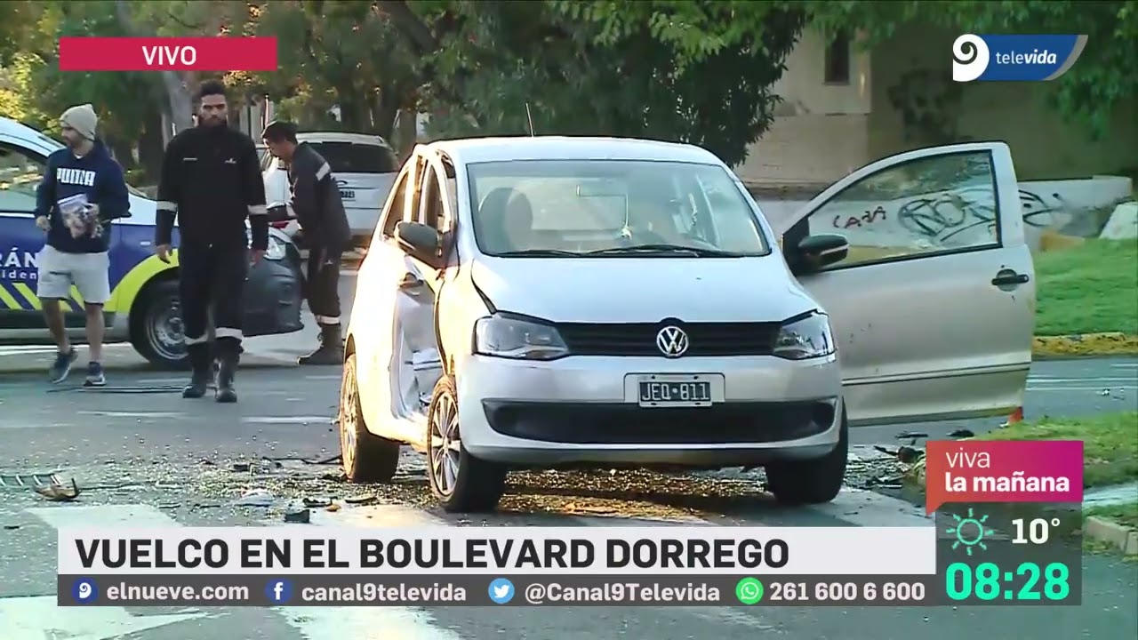 Impresionante vuelco en el Boulevard Dorrego