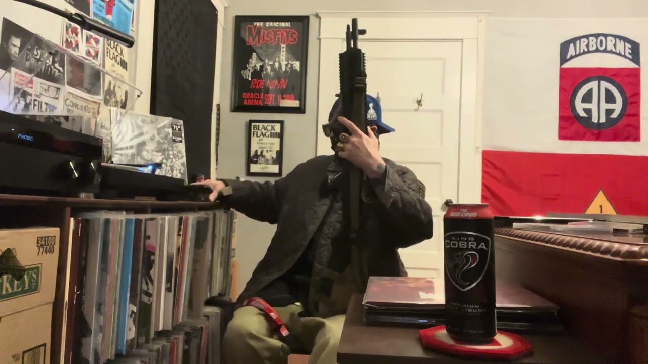 Vinyl Talk and MALT LIQUOR Vidya Edition Shoutout to J. Esco And R. Esco Mayne #VinylCommunity