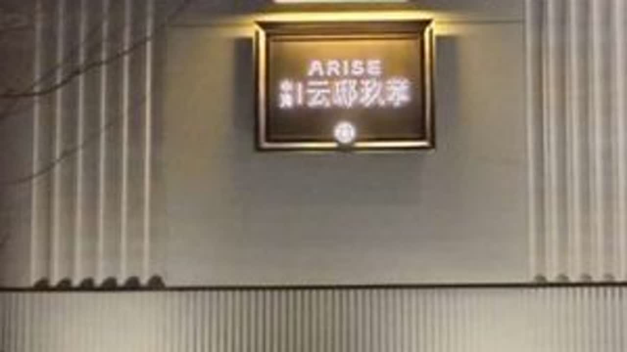 杨浦滨江中海云邸玖章148平的一梯一户的4房，来沉浸式回到你的小区，你的新房#新房 #豪宅 #中海云邸玖章 #沉浸式回家