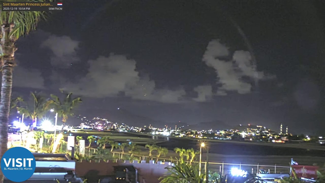 LIVE SXM Airport December 19 - NEW! Dual camera view ✈️