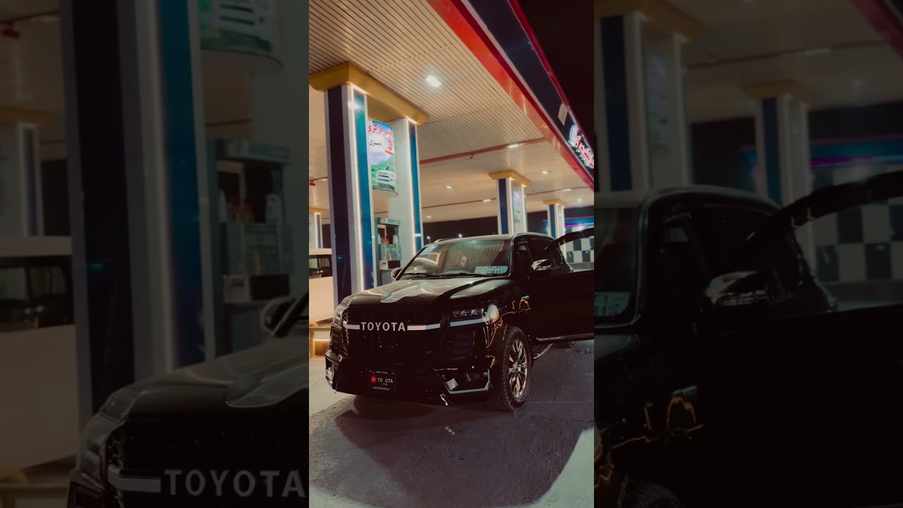 Car lovers attend here 