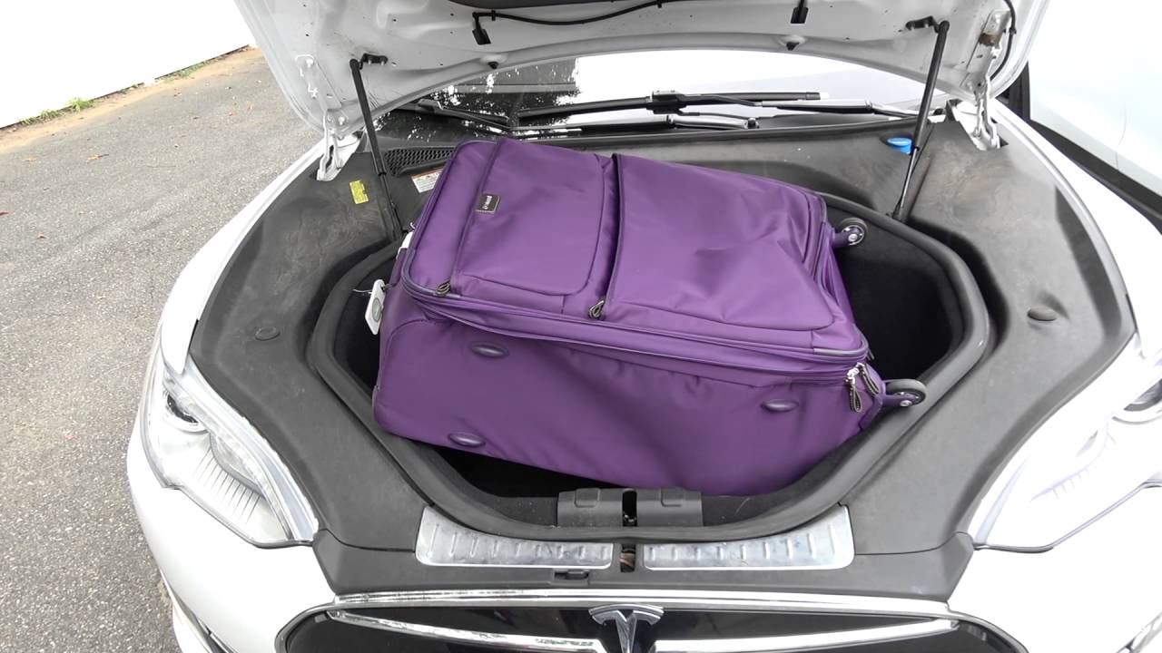 Tesla Model X vs Model S - Front Trunk (Frunk) Compared