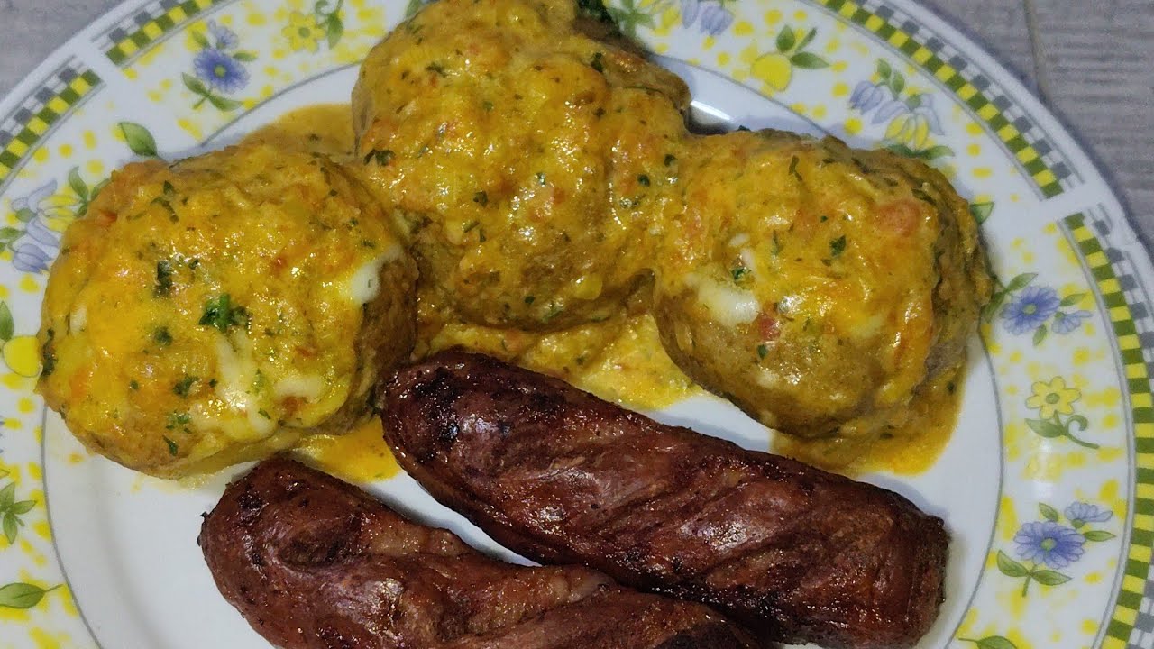 Papas cocidas en un rico guiso 