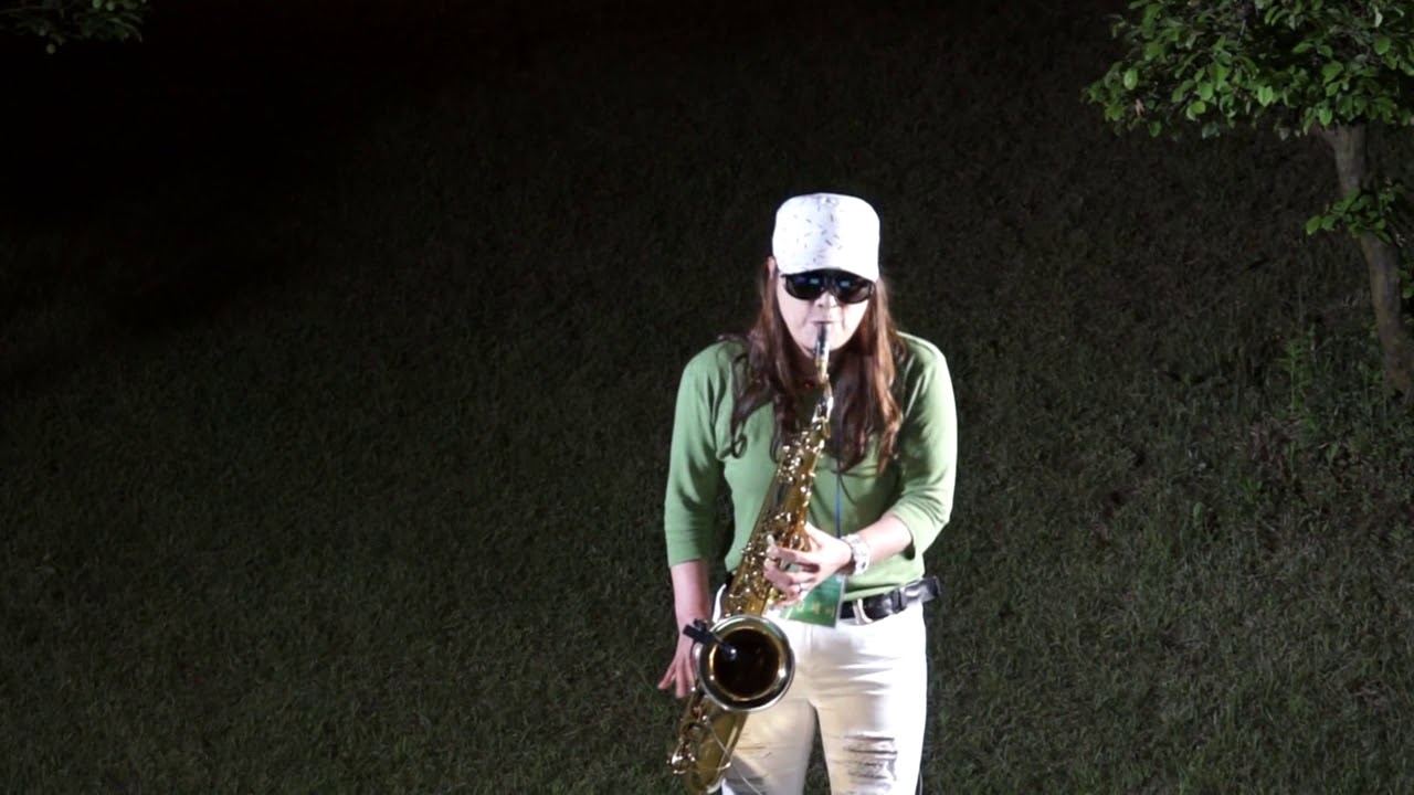 김세미 - 리멘시타/눈물 속에 피는 꽃(제14회 신사모 팬클럽 봄 음악회) 충북 옥천/버섯집에서(BDN 미디어) 2018.5.19