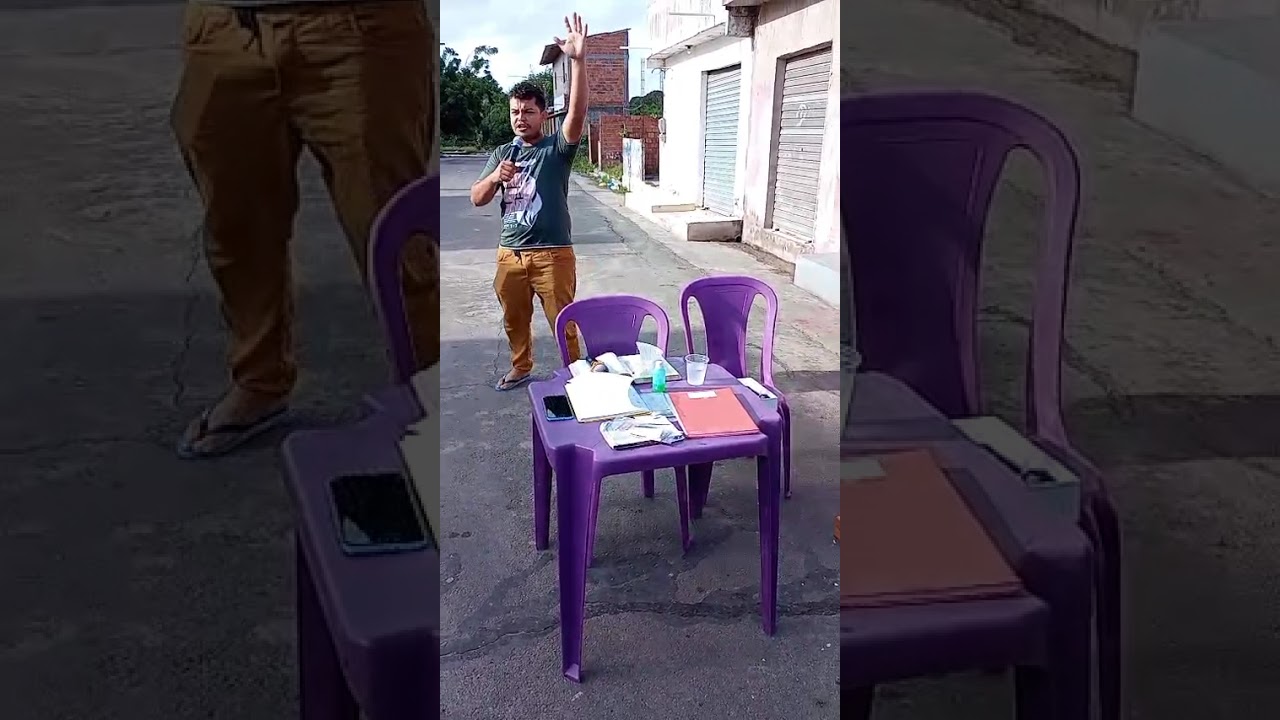 Missionário fazendo o ide do evangelho 