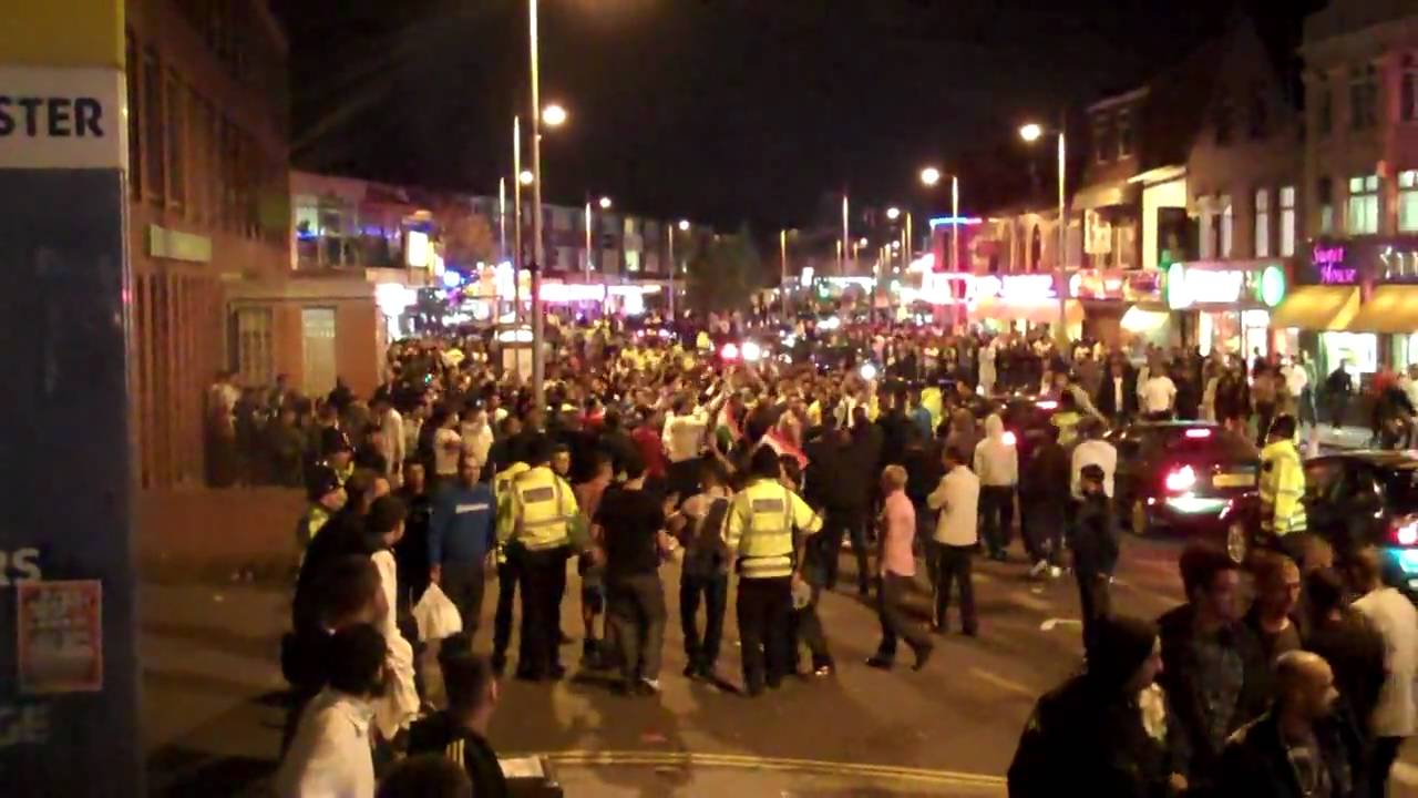 Part1 - EID 2009 Documentry, Curry Mile, Rusholme, Manchester