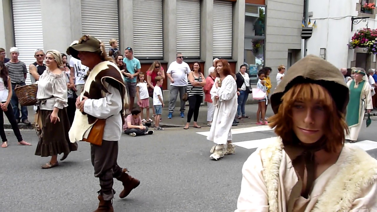 Les Médiévales de Saint-Renan - Grand défilé.