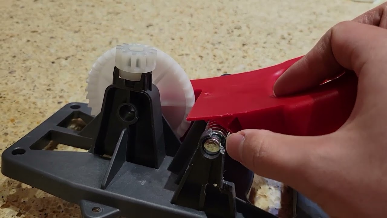 O Cedar Spin Mop stuck pedal fix (broken bracket)