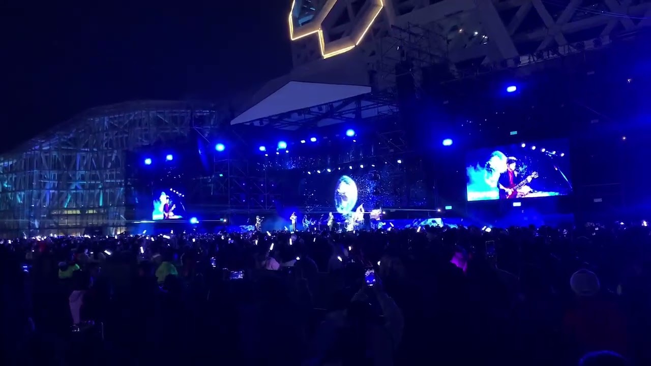 五月天一路向東公益演唱會 五月天-突然好想你#五月天 #公益演唱會 