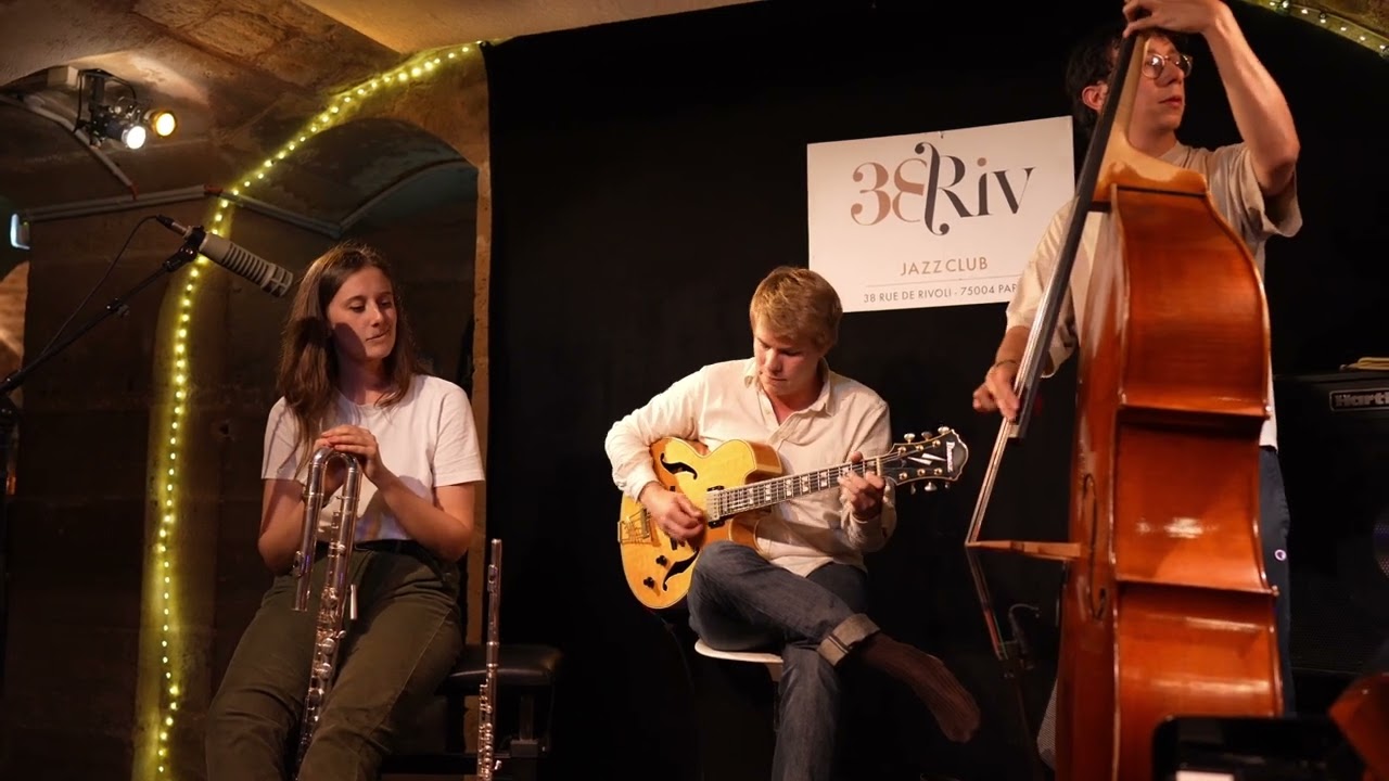 Nouveau Jour - Lavender Walk - live at 38 Riv'