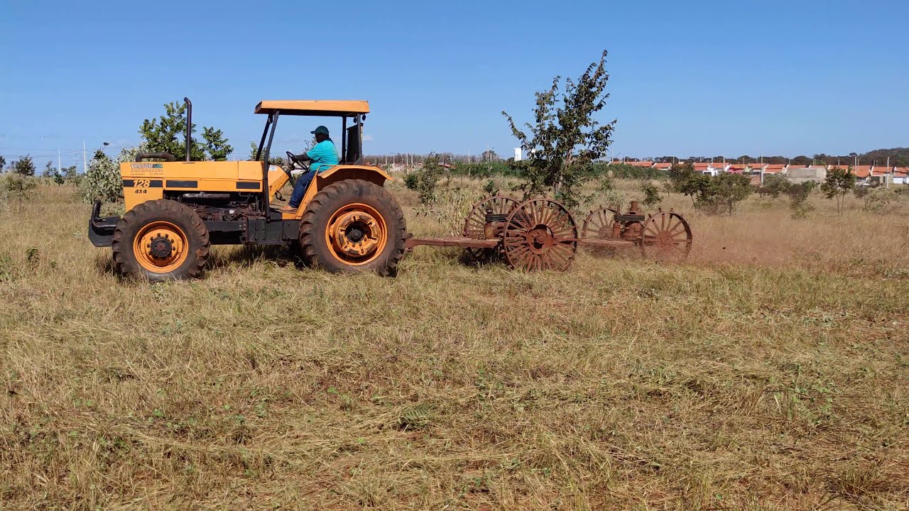 TRATORMEC...VALMET 128 TURBO COM 2 ROÇADEIRAS,AI É PERIGO E BRUTALIDADE NO LIMITE,DICAS E SURPRESAS.