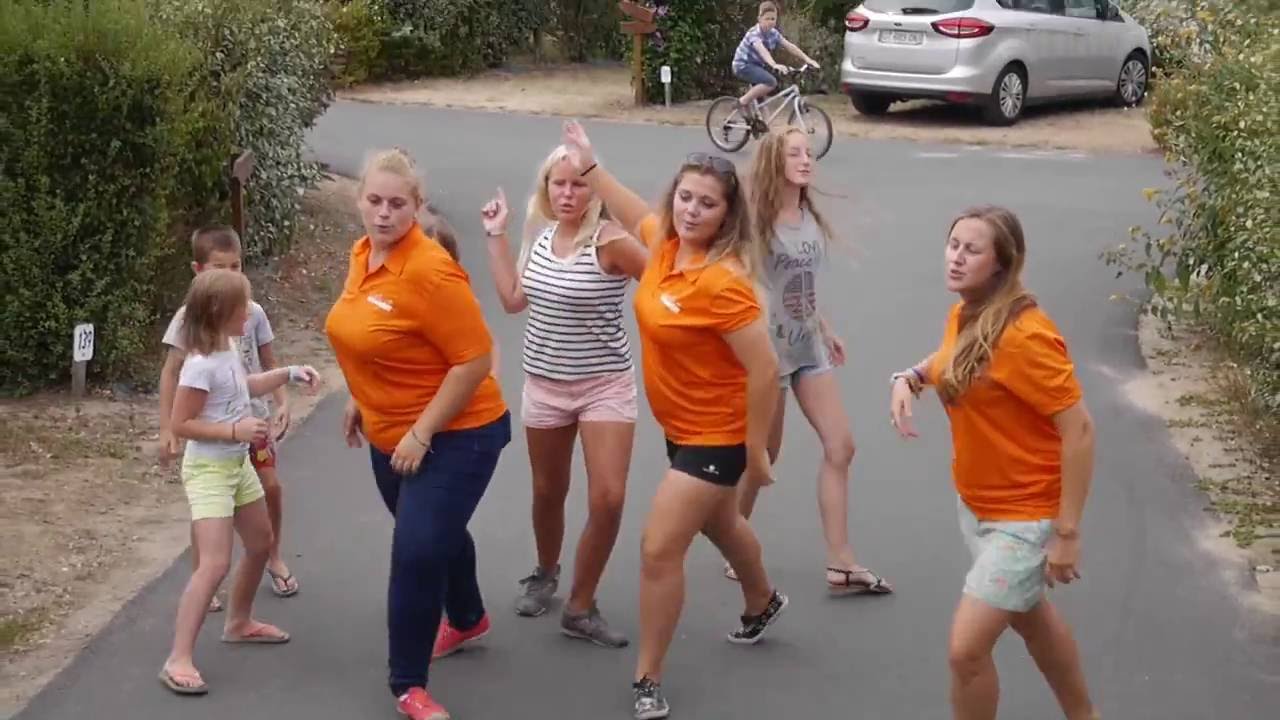 RAGIS  Vendée danse du camping 2016