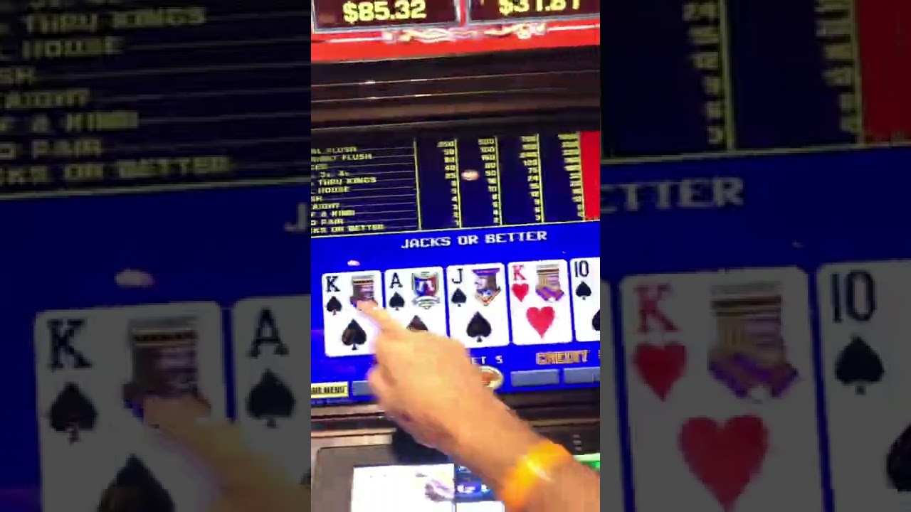 Wideopoker w 39 sekund #kr&oacute;tkie