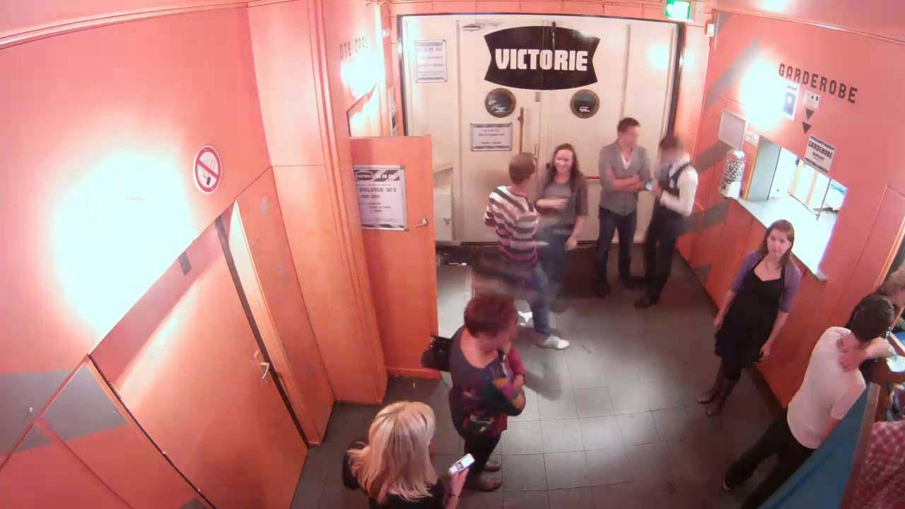 poppodium Victorie exclusive 90's entrance