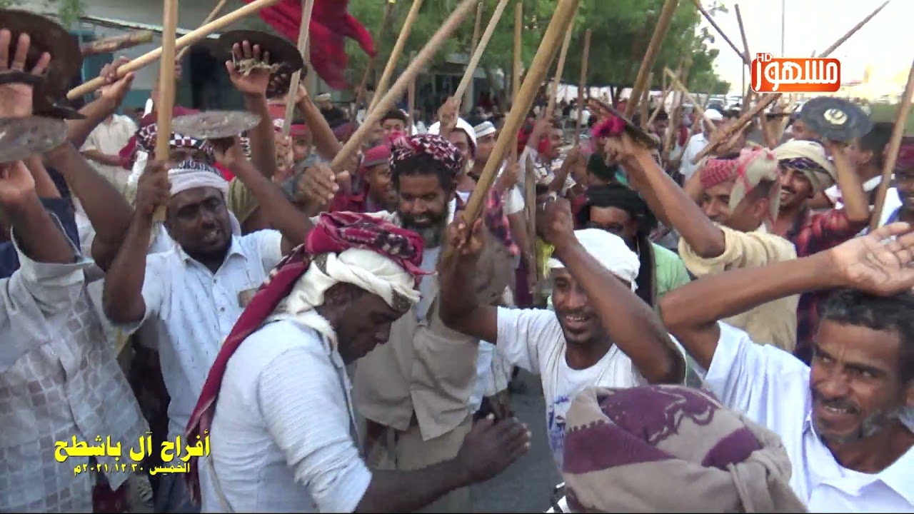 #رقصة العدة _فرقة ابوسراجين للألعاب الشعبية_غيل باوزير