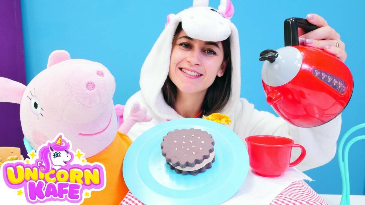 Yemek yapma oyunu. Unicorn kafe. Ayşe, Peppa Pig için bisküvi yapıyor