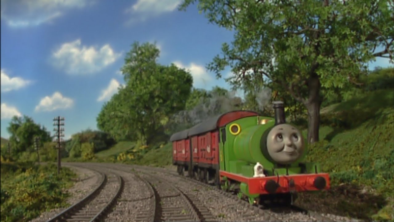 Percy pulling mail train yay my favorite character from thomas and friends season 6