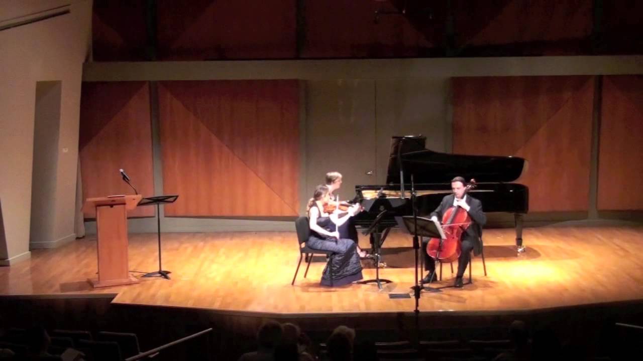 Adam Schoenberg: Luna Y Mar for piano trio - Salastina