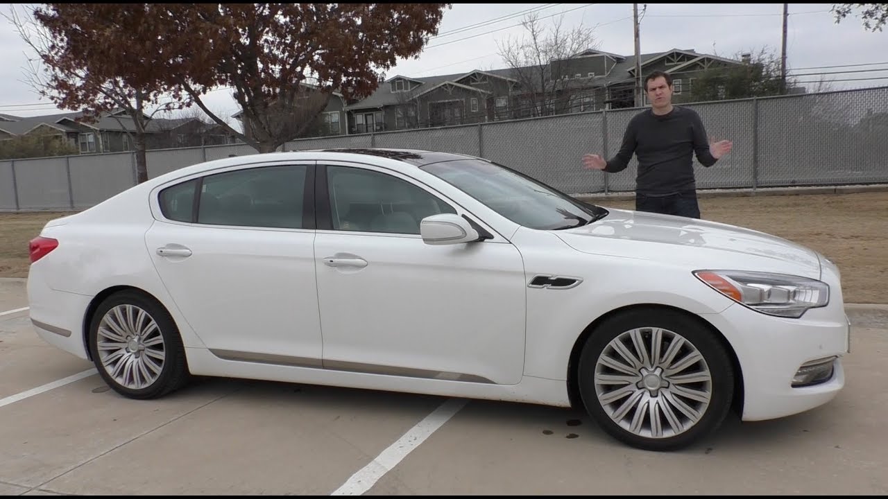 The Kia K900 Is an Unknown $60,000 Luxury Sedan
