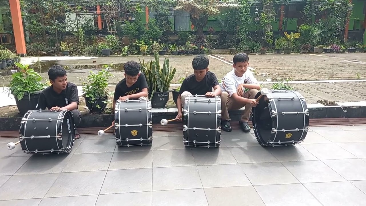Ketukan Bass Lagu Manuk Dadali