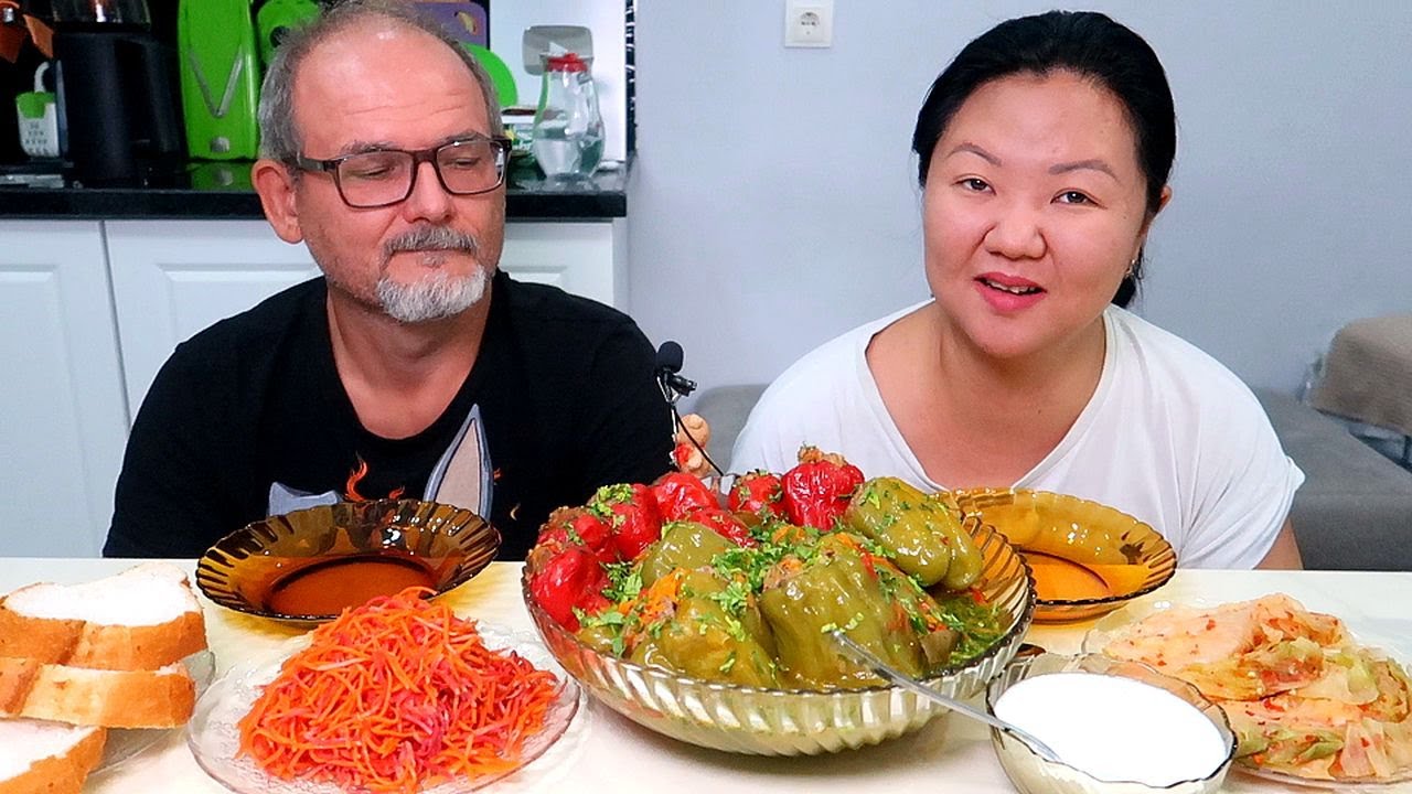 МУКБАНГ ФАРШИРОВАННЫЕ ПЕРЦЫ С БУЛГУРОМ И ЙОГУРТОМ, А ТАКЖЕ ЧИМЧИ, МОРКОВКА ПО КОРЕЙСКИ