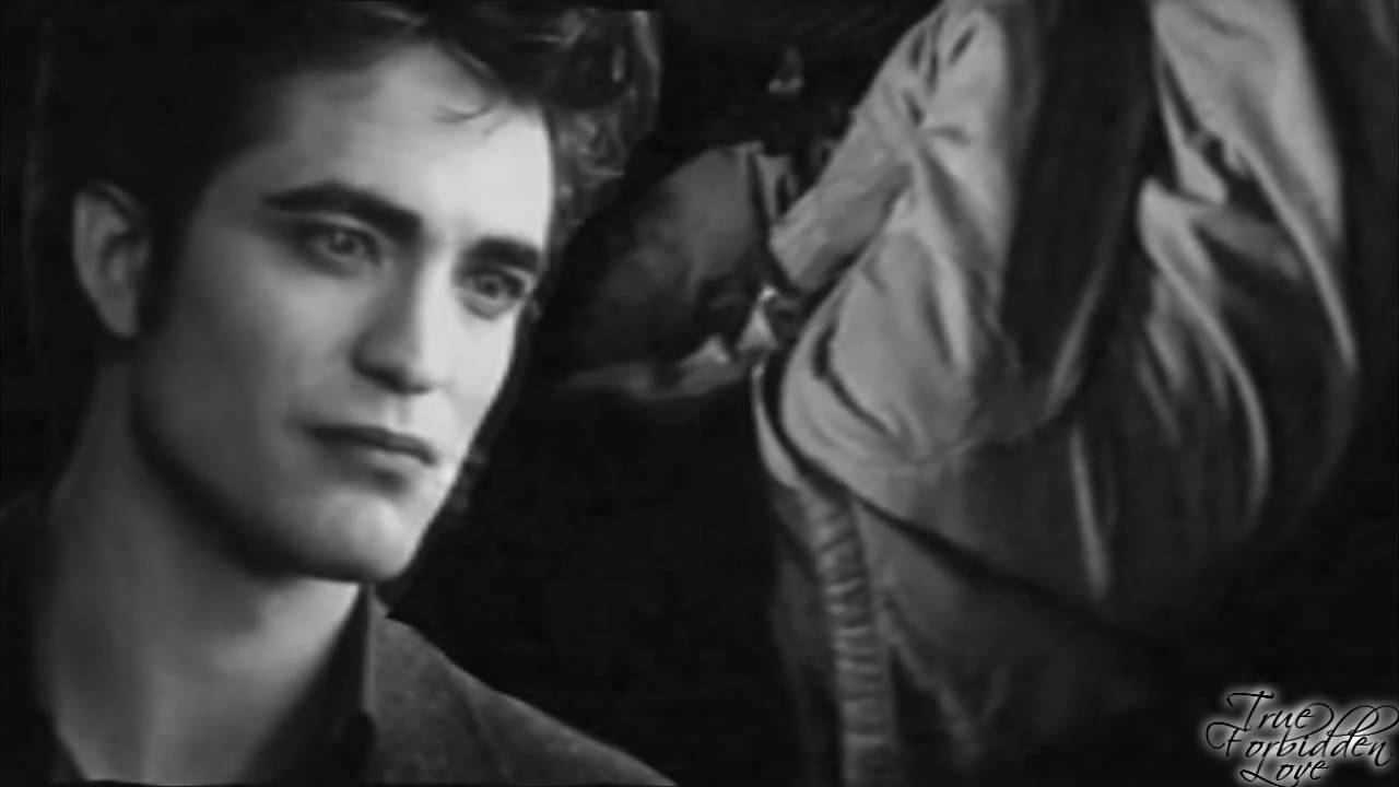 New Moon || I just can't live in a world where you don't exist
