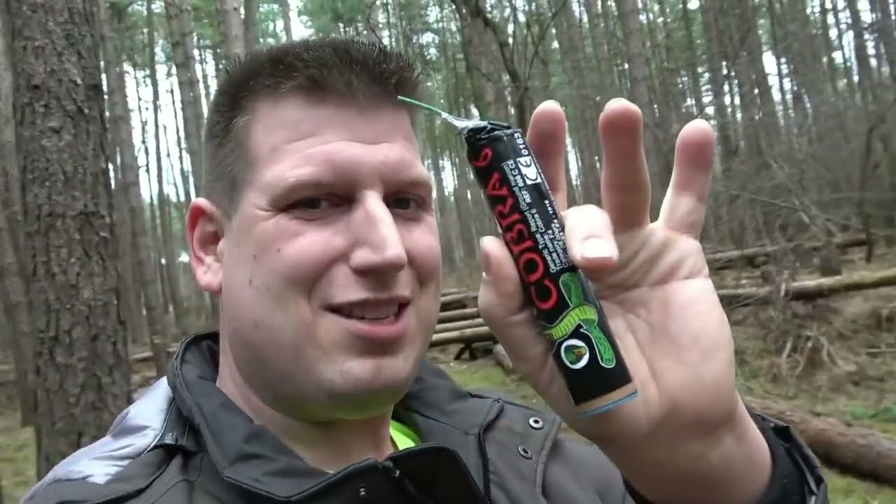 KNALT LOS KRUIT VAN EEN COBRA 6!!!