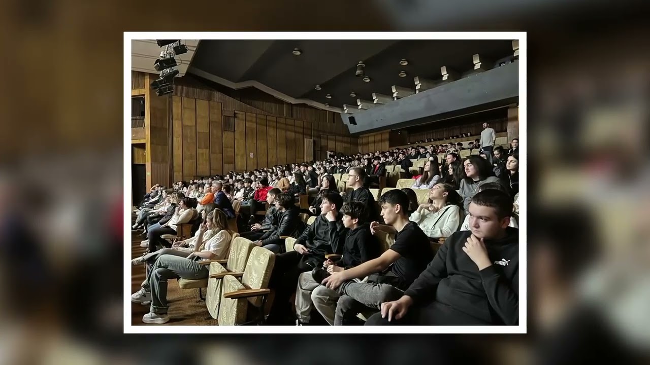 Conferinta Antidrog &icirc;n mun. R&acirc;mnicu V&acirc;lcea, Casa de Cultură a Sindicatelor, 500 elevi, Catalin Tone