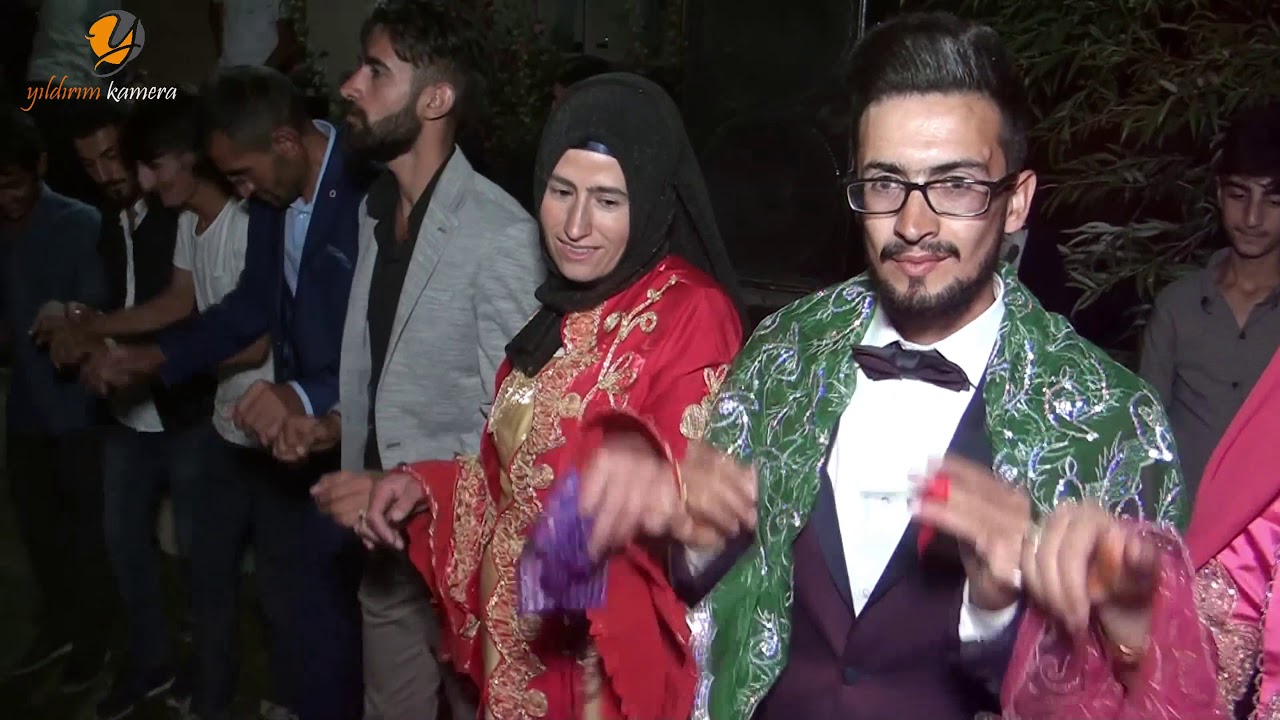 HOZAN  METO  Mahsun  TAŞTAN  DÜĞÜNÜNDE   DİYADİN  YIKILIYOR