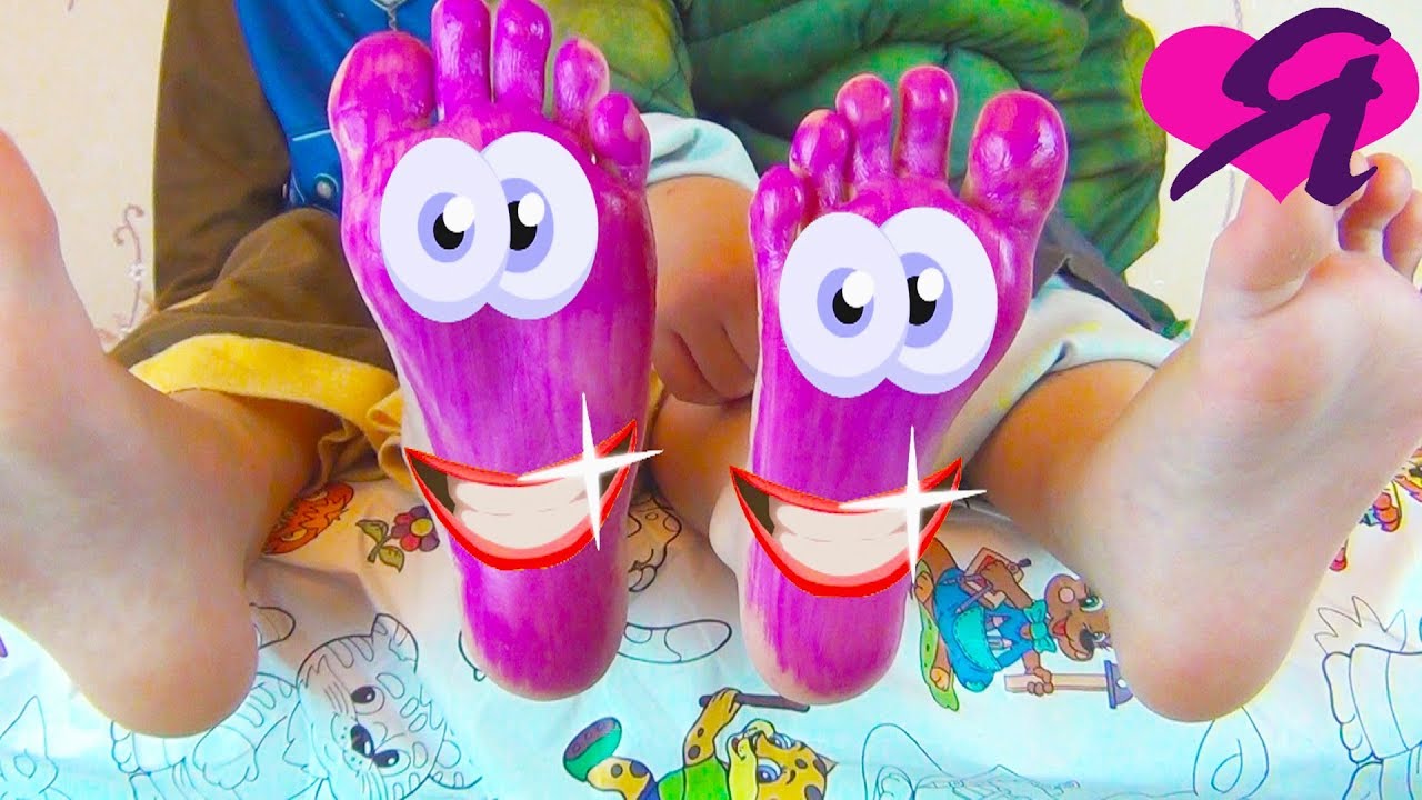 Learn Colors for kids with Foot Painting, Finger Family Songs Nursery Rhymes for Children