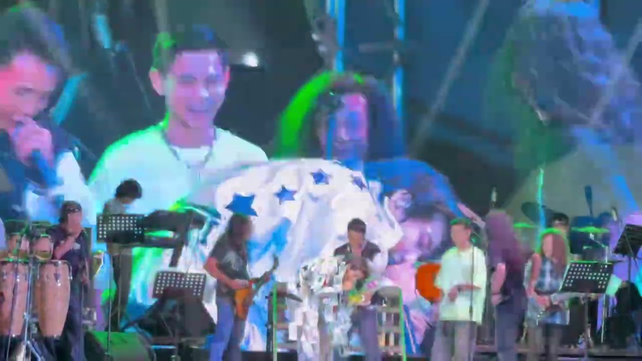 8ရက် 8လ 8နာရီ/အောင်ဇဗ္ဗူ (Show)ဗူဗူက ဖြစ်ချင်ခဲ့တာ သူမရဲ့အိမ်ဦးနတ်