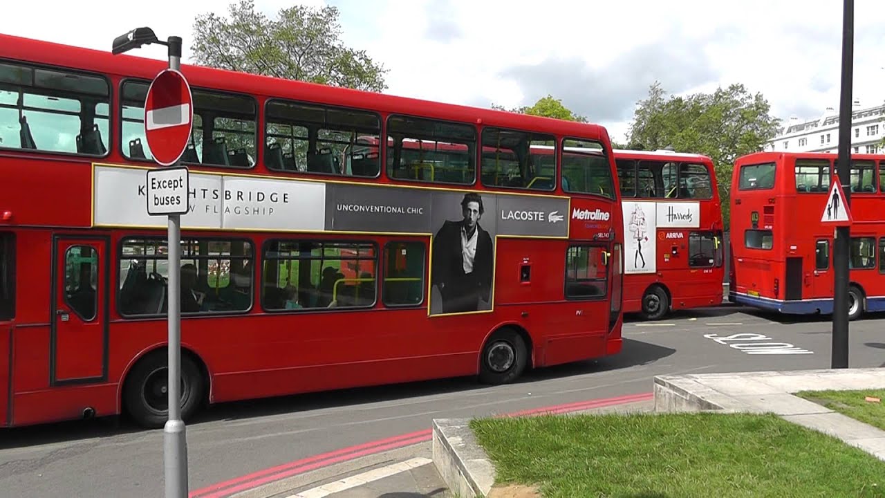 Metroline LK07BAA on route 7 - driver takes a wrong turn at Marble Arch - 23rd June 2012
