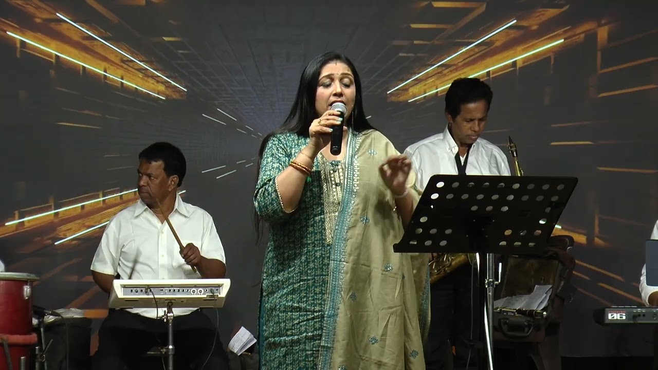 Motiyon ki Ladi Hoon Main | Loafer |L.P.| Asha Bhosle| Sangita Kumar