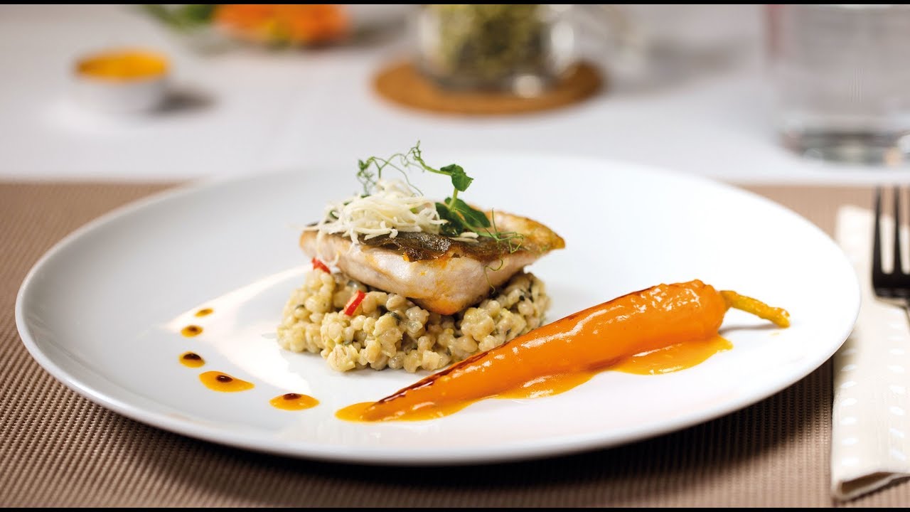 Saiblingsfilet mit Kürbiskern-Rollgerstl Steirerkraft Rezepte Rocker 2017 - Kevin Kern