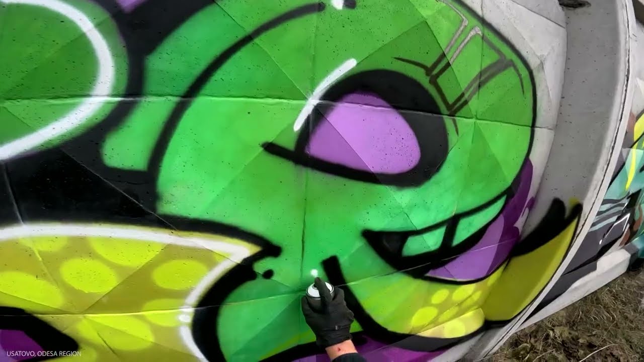 KIBR: Graffiti on walls in Ukraine 2025