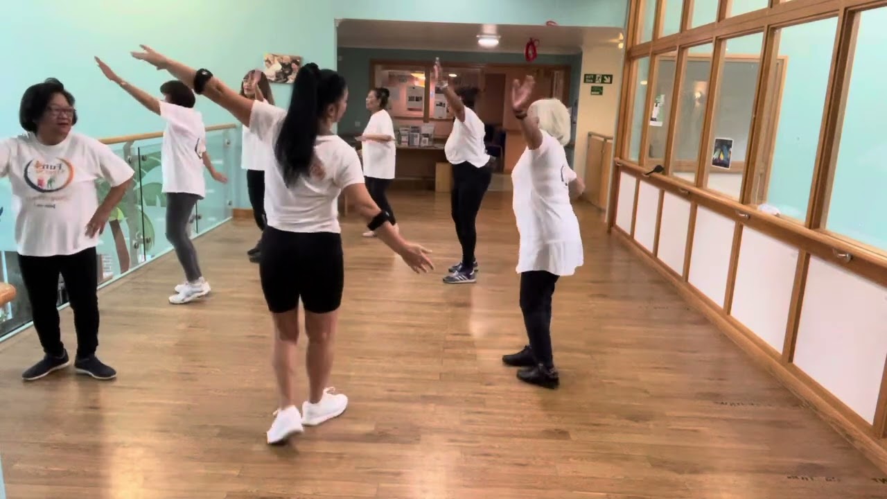 Mi Deseo, Fun 4 Over 50’s UK Zumba Gold.