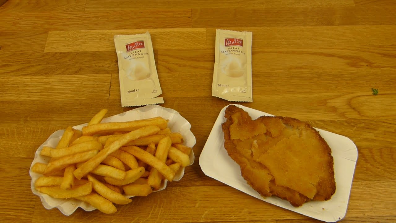 ESSO - Pork / Schweine Schnitzel & Fries