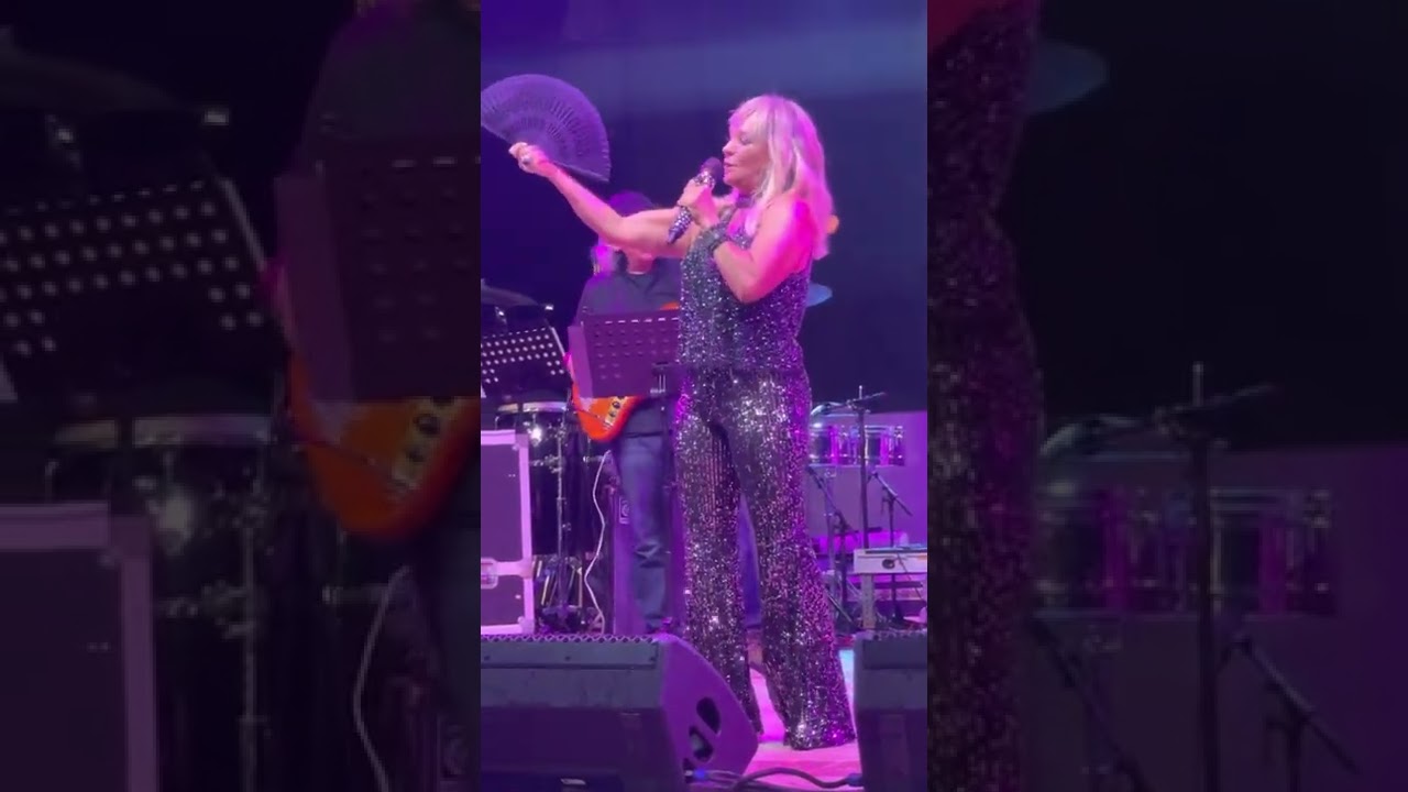 Yolandita Monge - Cómo Puedes (En Vivo desde Cataño)