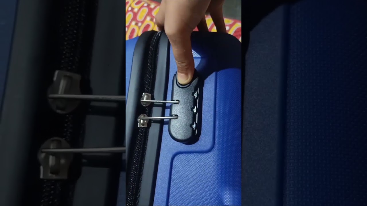 unable to open locked trolley 😩#dailyshorts #youtubeshorts #shortvideo