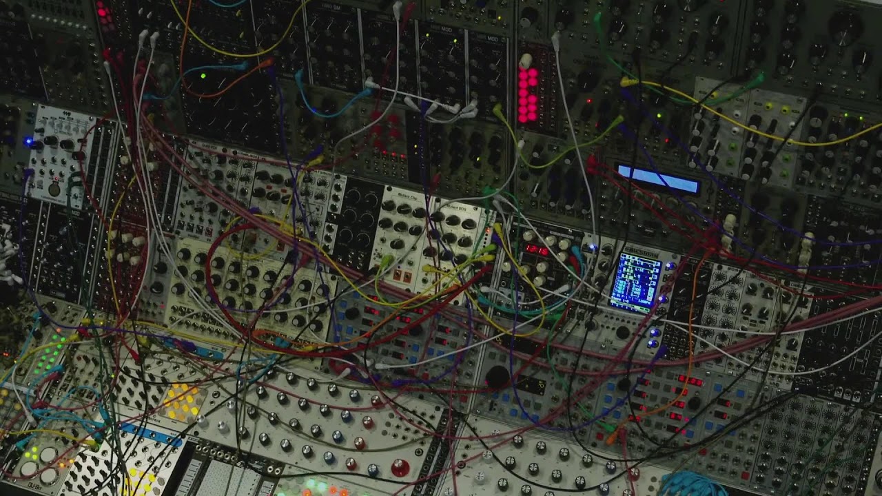 Some new tricks! | Modular Mayhem With Colin Benders | S3E8 | Eurorack Jam Sessions