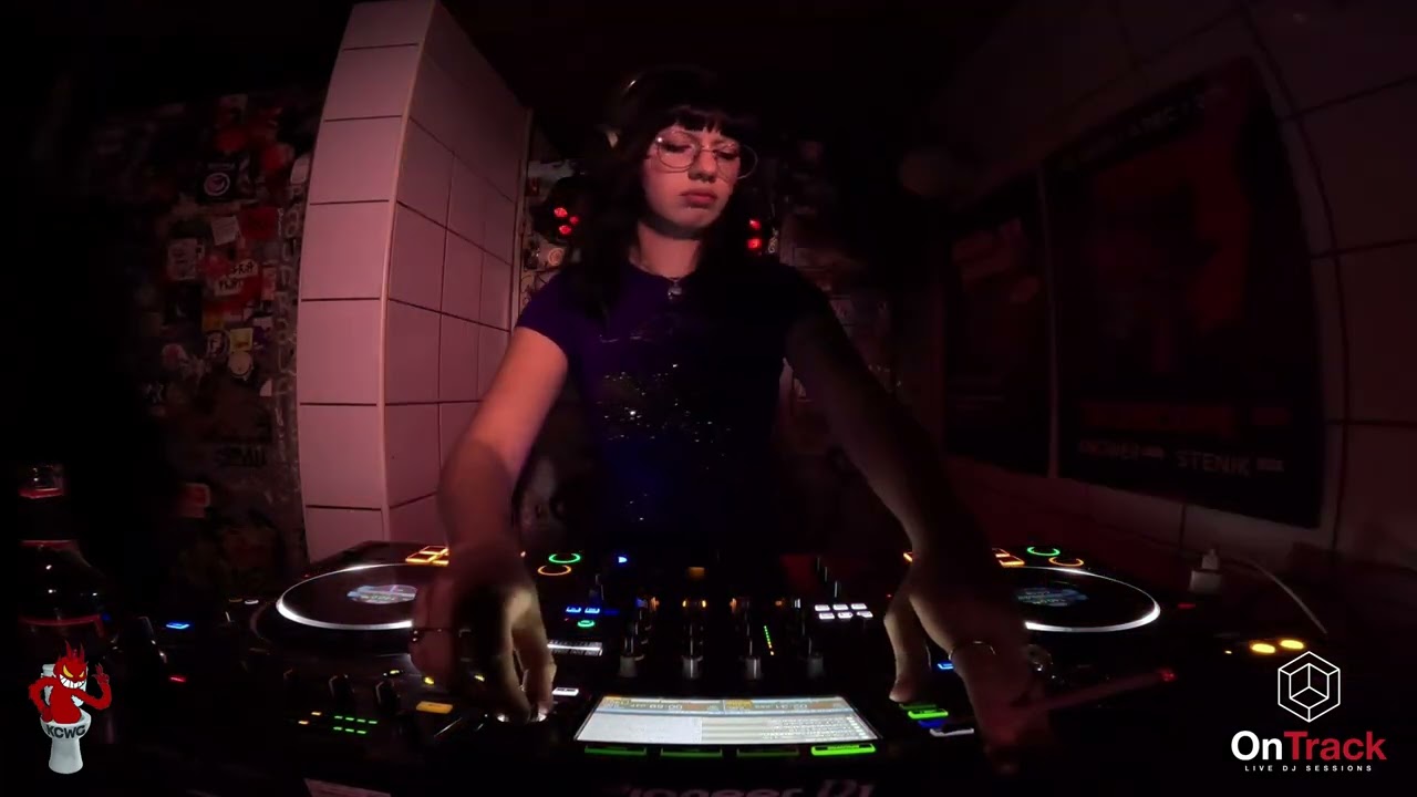 KCWC x OnTrack - Episode 017 | AZULA