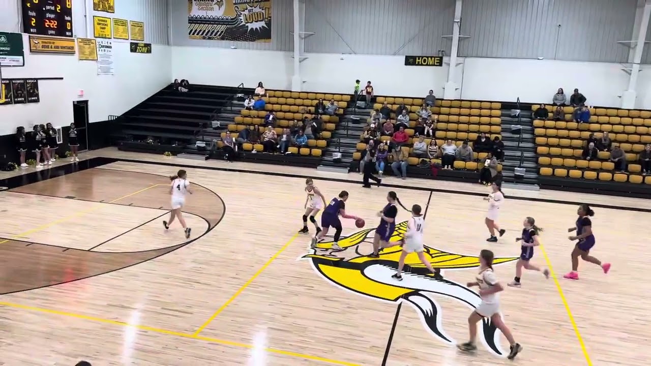 La Monte vs Otterville middle school girls basketball game ￼