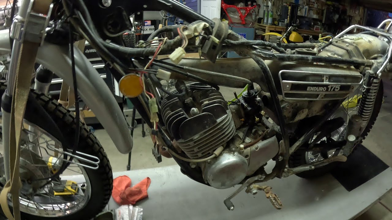 75 Yamaha DT175 repairs part 4